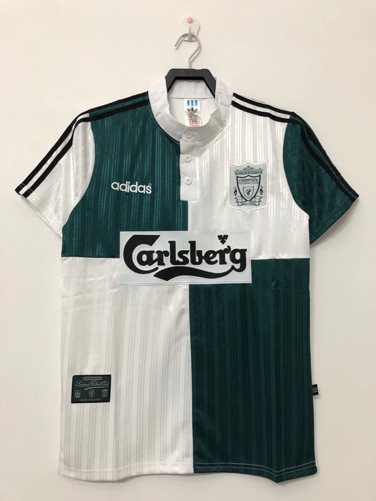 Liverpool 95-96 Away